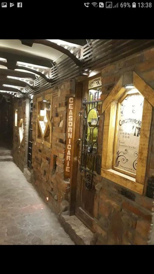 Apartment Rent A - Be Rustic *