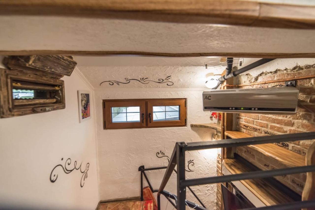 Rent A - Be Rustic Apartment *